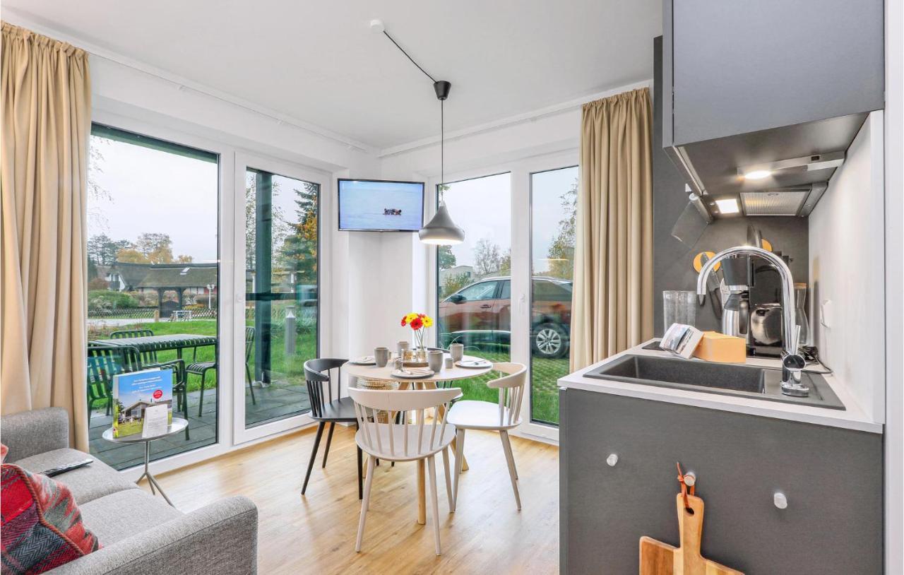 Gorgeous Apartment In Lembruch-Duemmer See Esterno foto