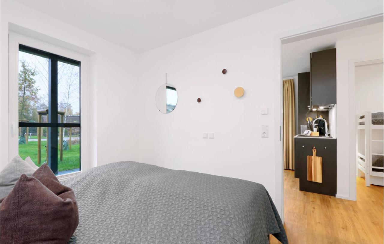 Gorgeous Apartment In Lembruch-Duemmer See Esterno foto