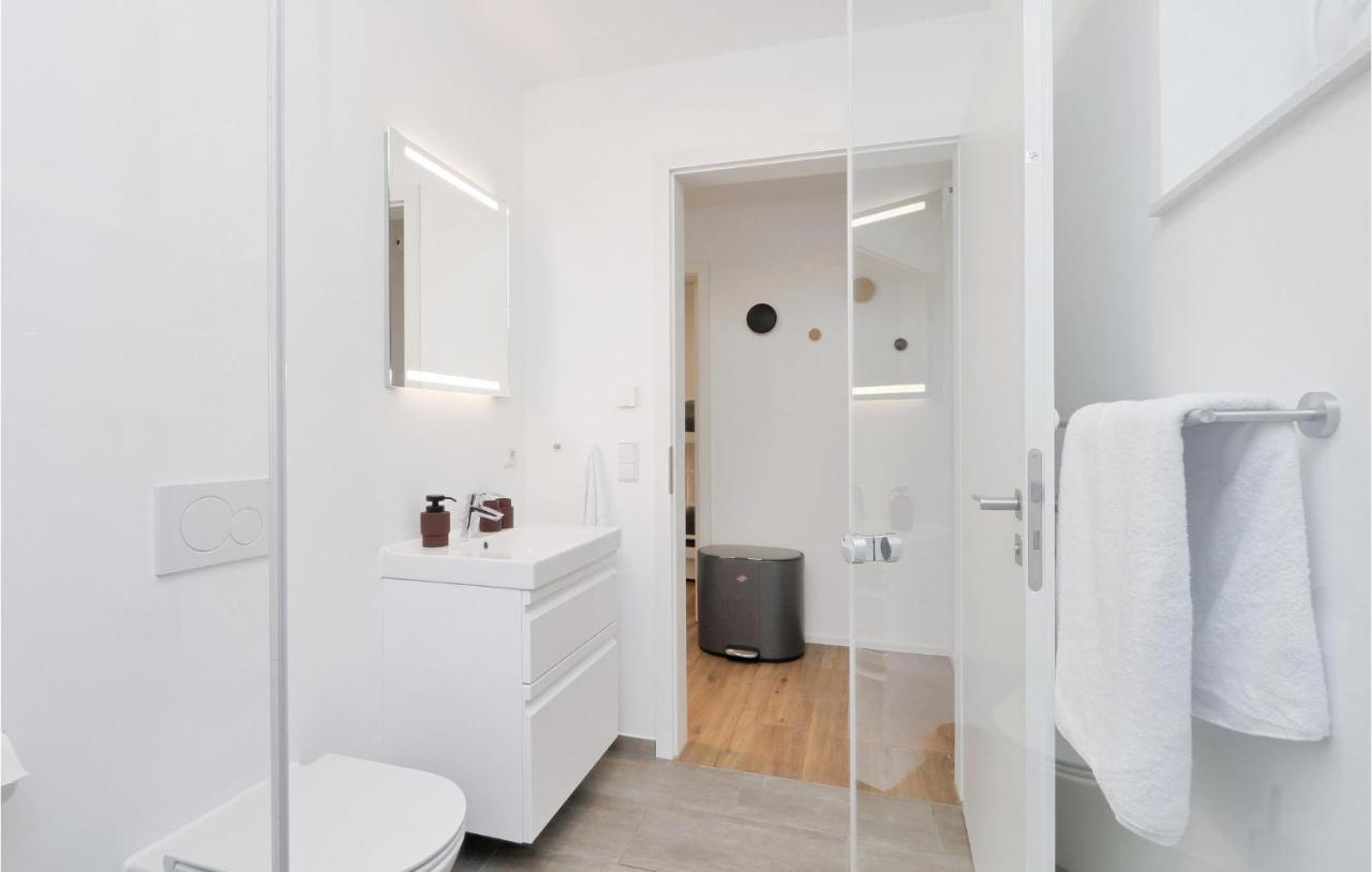 Gorgeous Apartment In Lembruch-Duemmer See Esterno foto