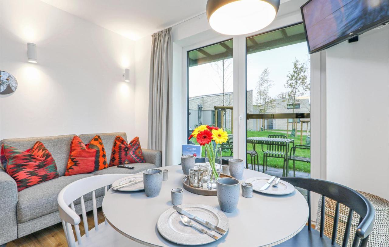 Gorgeous Apartment In Lembruch-Duemmer See Esterno foto
